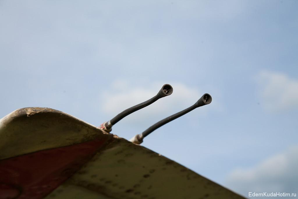 Усики на крыльях Ту-154